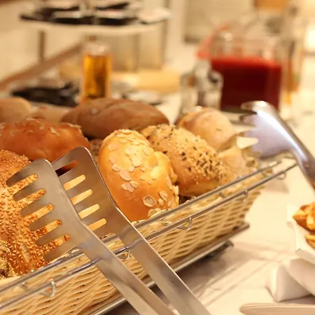 Romantik Achterdiek מלון 4*